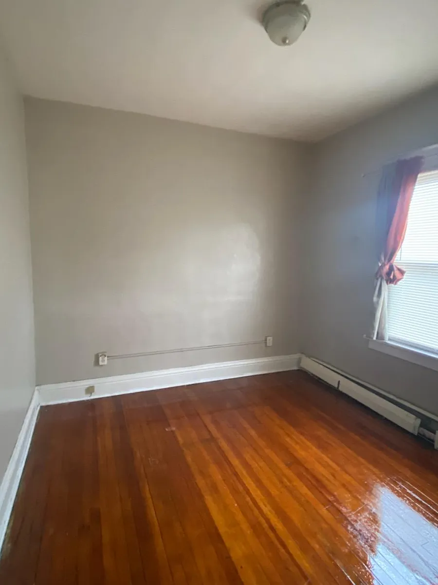 Building Photo - 230 Pullman Ave #1