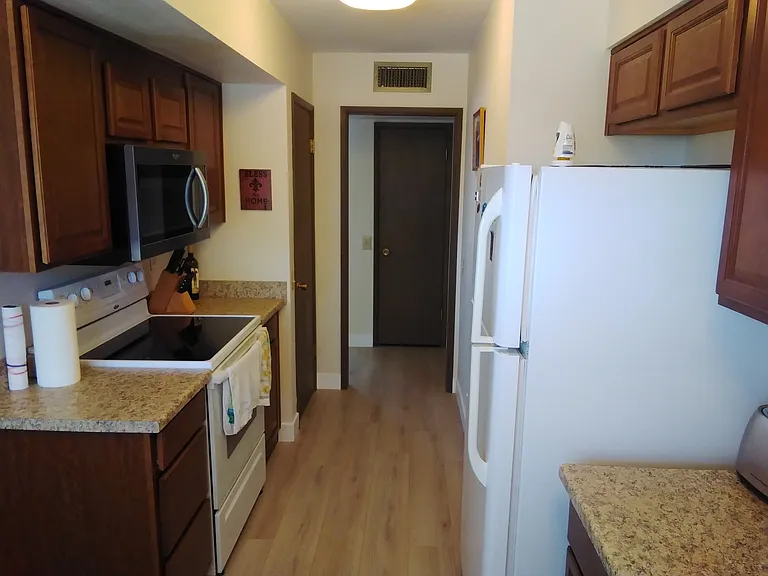13231 W Maplewood Dr — Photo 8