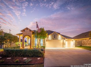 153 Conway Castle Dr, New Braunfels, TX 78130