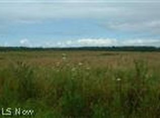 8655 Davis North Rd, North Bloomfield, OH 44450