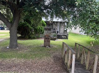 605 Bay St N, Texas City, TX 77590