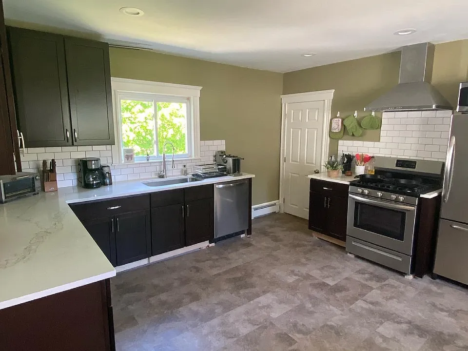 10 Leland St #2