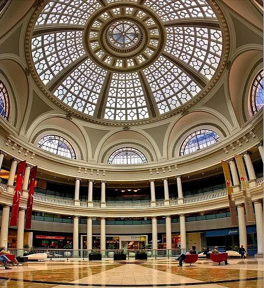 Union Sq/Westfield Shopping Mall walking distance