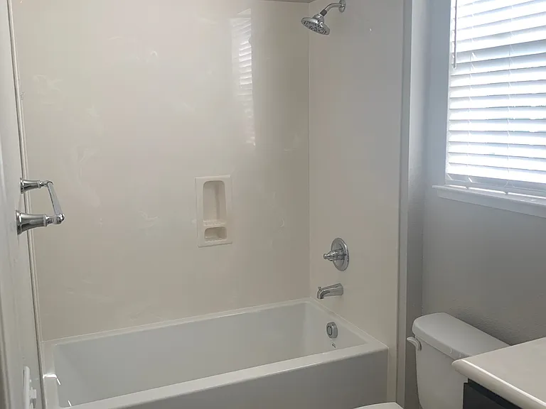 1017 Posey St — Photo 13