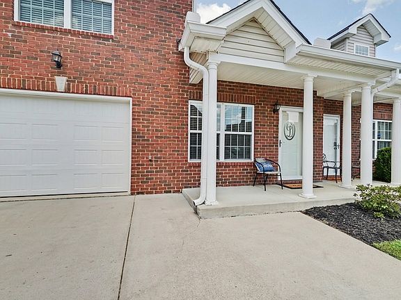 3rd image of 601 Villa Pl