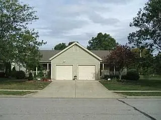 892 Crofton Pl photo 1
