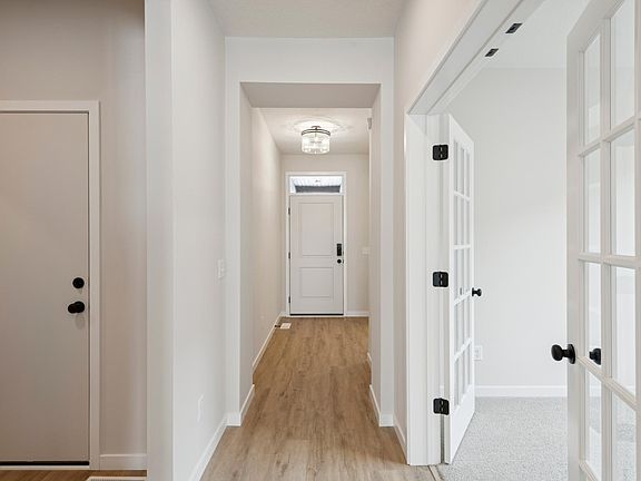 5th image of 20262 Keystone Ave
