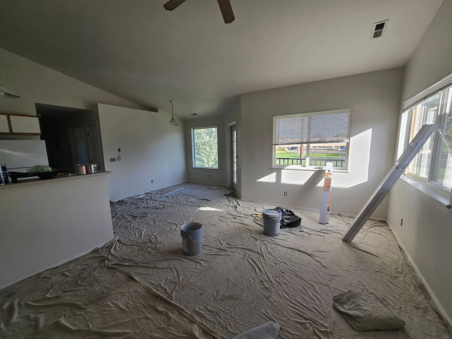693 Paradise Pl. Fourplex — Photo 1