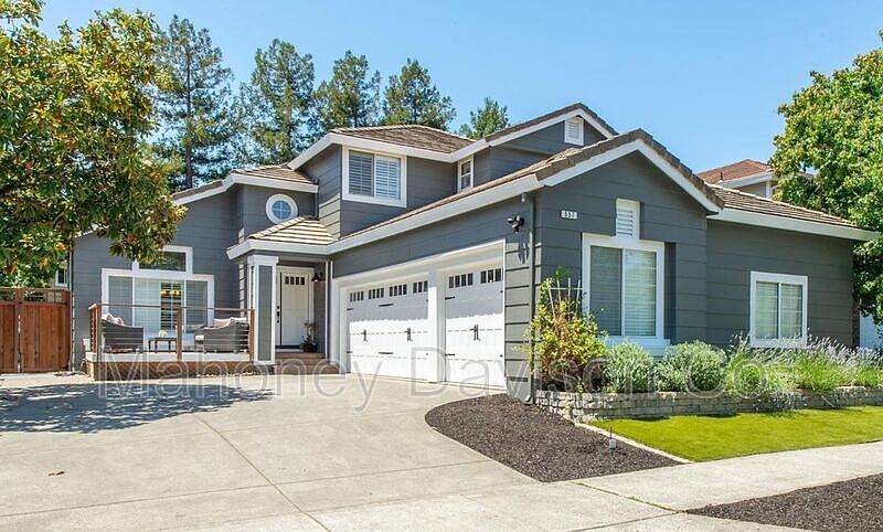 1st image of 557 Almanor St