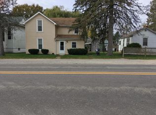 317 Main St, Nichols, IA 52766