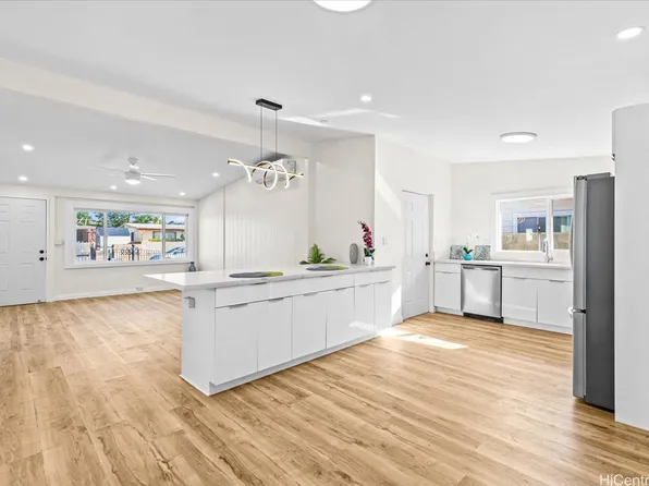 91-1180 Hanaloa St, Ewa Beach, HI 96706