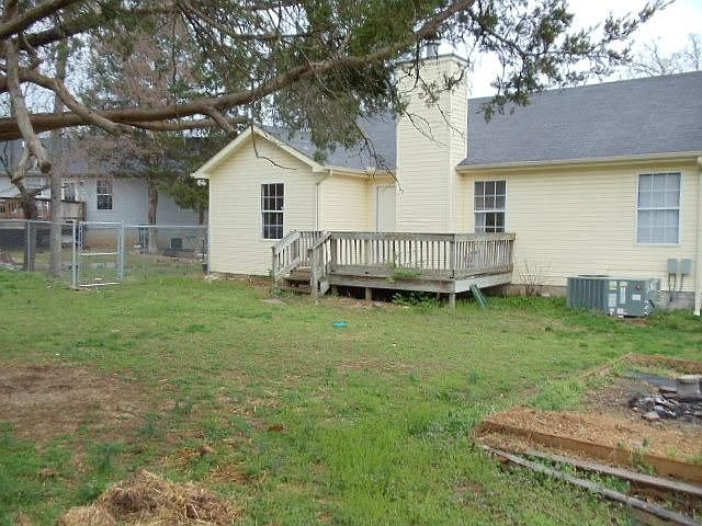 2nd image of 5329 Flagstone Dr