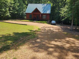 620 Fairway Ln, Counce, TN 38326