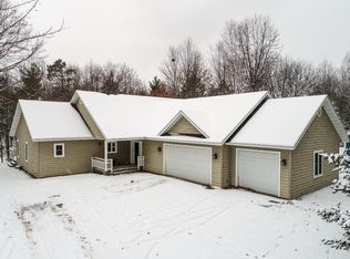 8522 Oak Park Cir, Minocqua, WI 54548