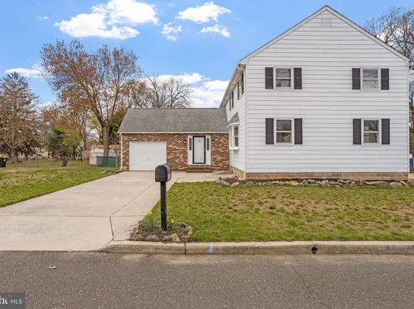 176 Columbia Ave, West Deptford, NJ 08086