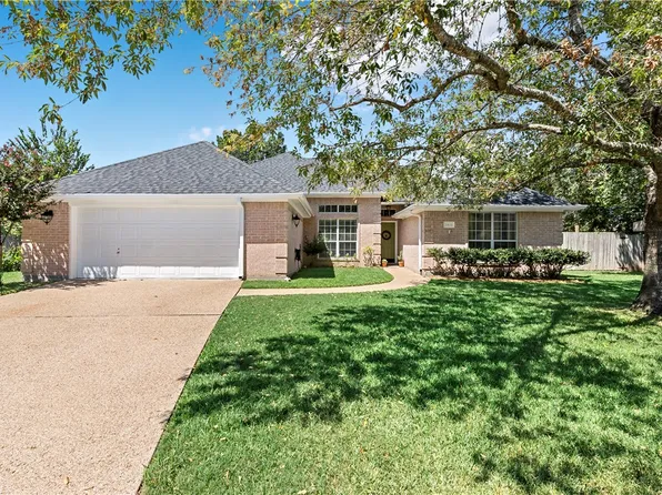 3928 Hawk Owl Cv, College Station, TX 77845