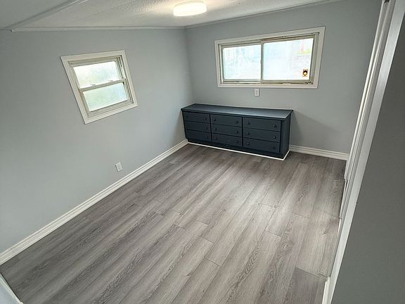 5th image of 1037 Arthur St #4