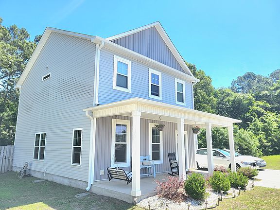 4th image of 204 Bangor Ct