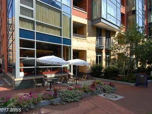 Cozy Corner Cafe on ground floor