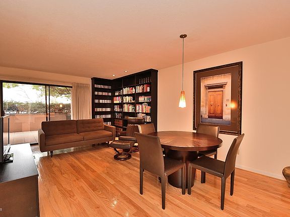 2nd image of 4141 N 31st St Unit 132