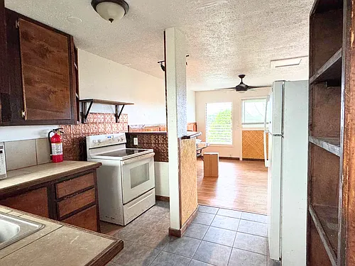 2057 Kinoole St #2 Photo 1