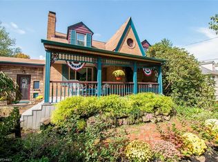 3322 Lewis Seifert Rd, Hubbard, OH 44425