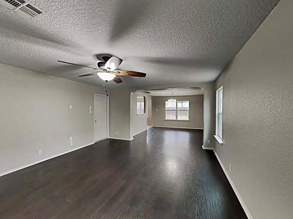 2nd image of 5811 Onyx Way