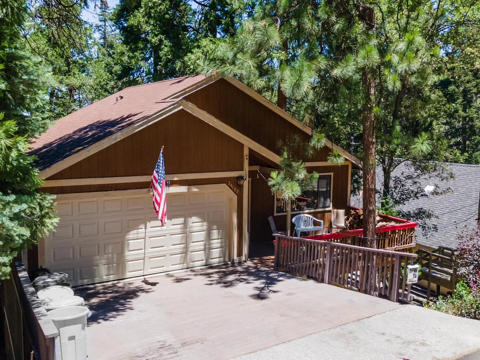3 bed, 2.5 bath, 1554 sqft, $2,700 — Photo 2
