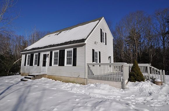 1st image of 21 Cinnamon Dr