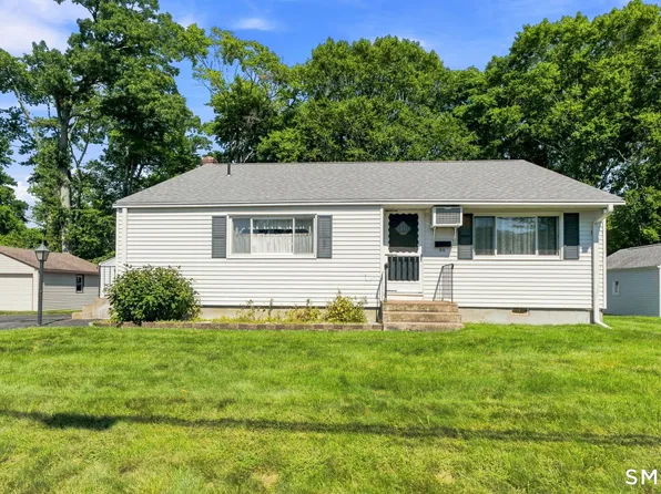 60 Chesslee Road, East Hartford, CT 06108