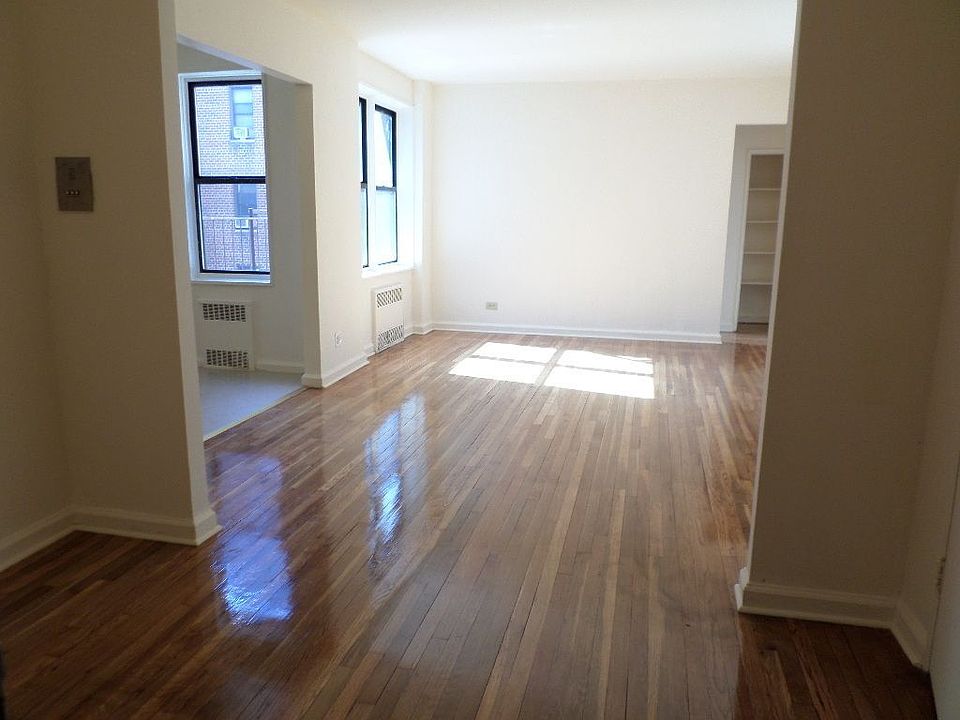 1st image of 7410 35th Ave APT 319