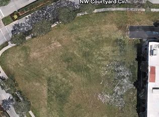 4 NW Courtyard Cir #B, Pt Saint Lucie, FL 34986