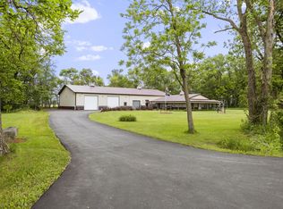 22915 W McGuire Rd, Custer Park, IL 60481