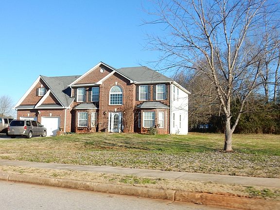 5th image of 565 Trotters Ln