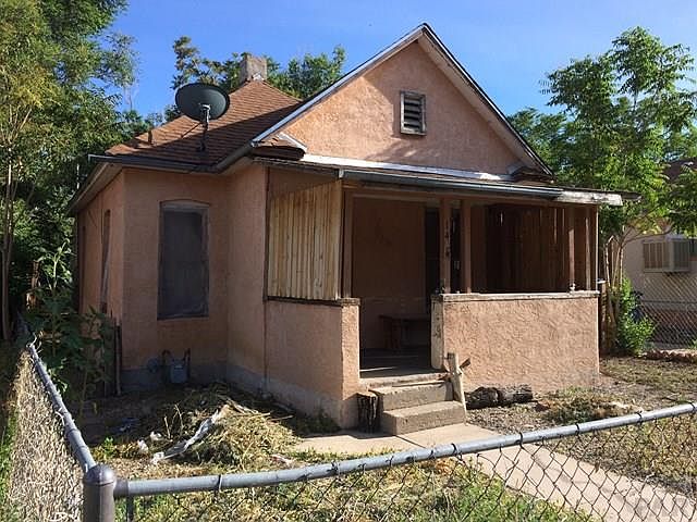 1st image of 1438 E 6th St