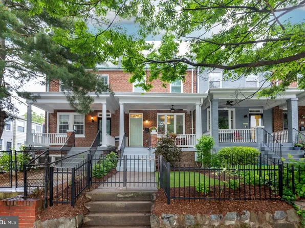 335 17th St NE, Washington, DC 20002