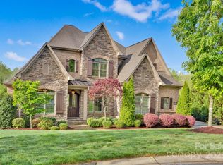 17909 Golden Meadow Ct, Davidson, NC 28036