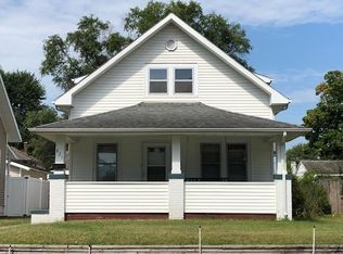 821 S 28th St, South Bend, IN 46615