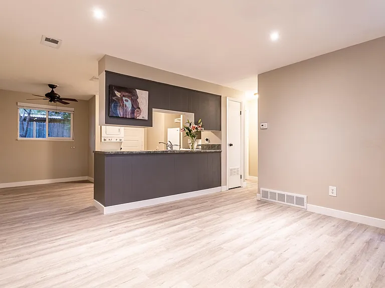 3418 N Cook St — Photo 1