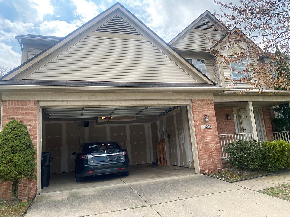 Front 2 Car Garage