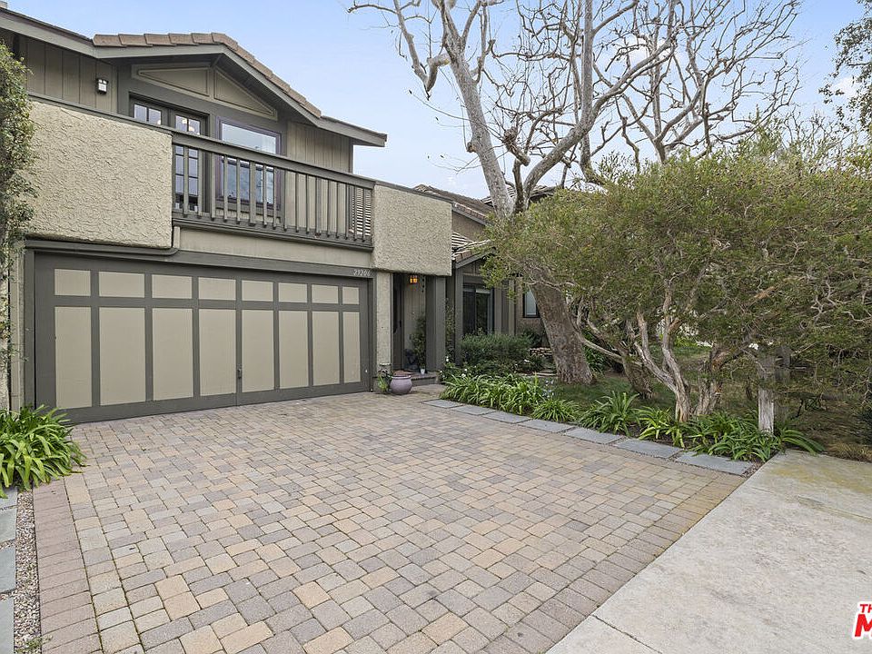 1st image of 29206 Heathercliff Rd