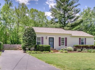 3117 E Lake Dr, Nashville, TN 37214