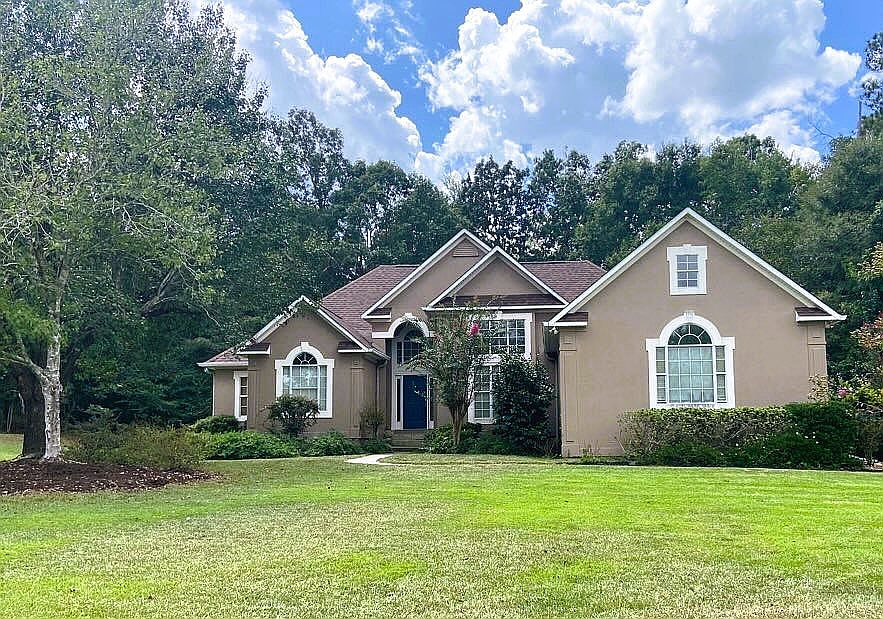 1st image of 210 Watercress Dr