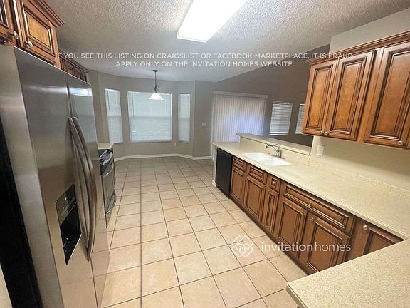 5th image of 7126 Yardley Way