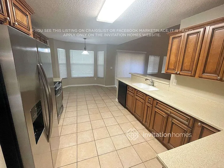 7126 Yardley Way — Photo 5