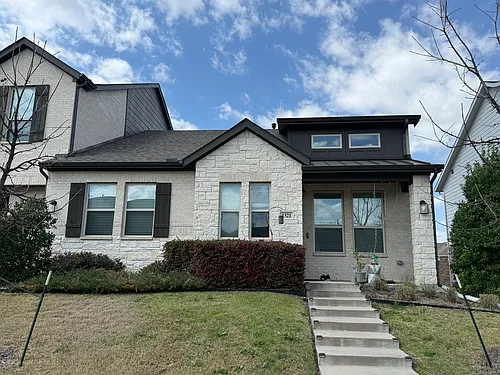 1321 Pebblebrook Ln Photo 1