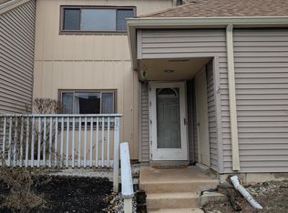 30 Chiswick Dr, Lindenwold, NJ 08021