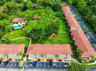 954 La Costa Cir Unit 1, Sarasota, FL 34237