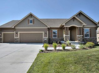 1844 Hemlock St, Council Bluffs, IA 51503