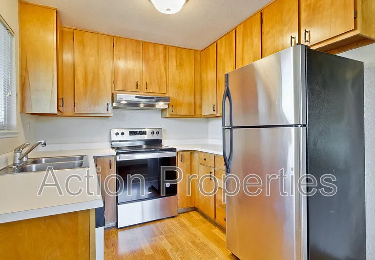 180 Albacore Ln — Photo 8